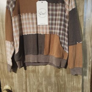 easel Patchwork Pullover in Brown and Rust